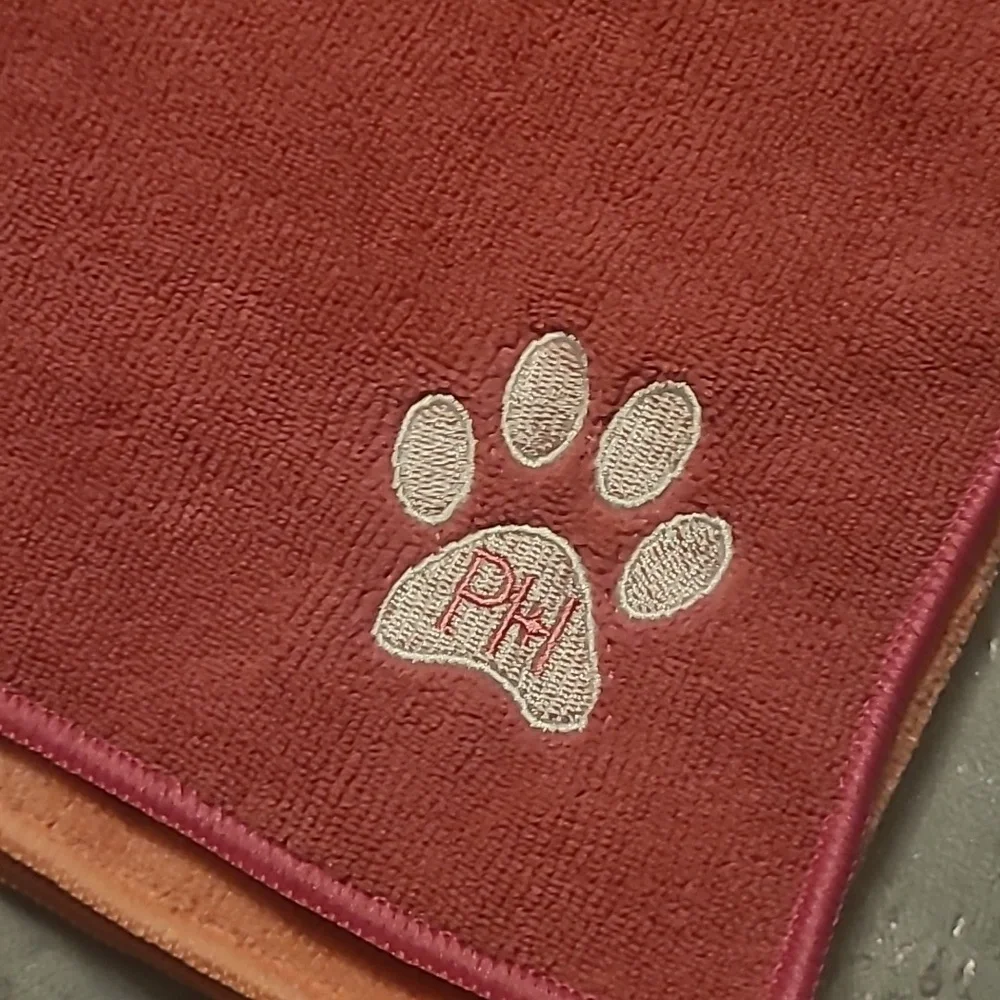 Paris Hilton Pink Pet Towels - Set Of 2